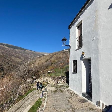 Acogedora Casa En Pampaneira Villa Bagian luar foto